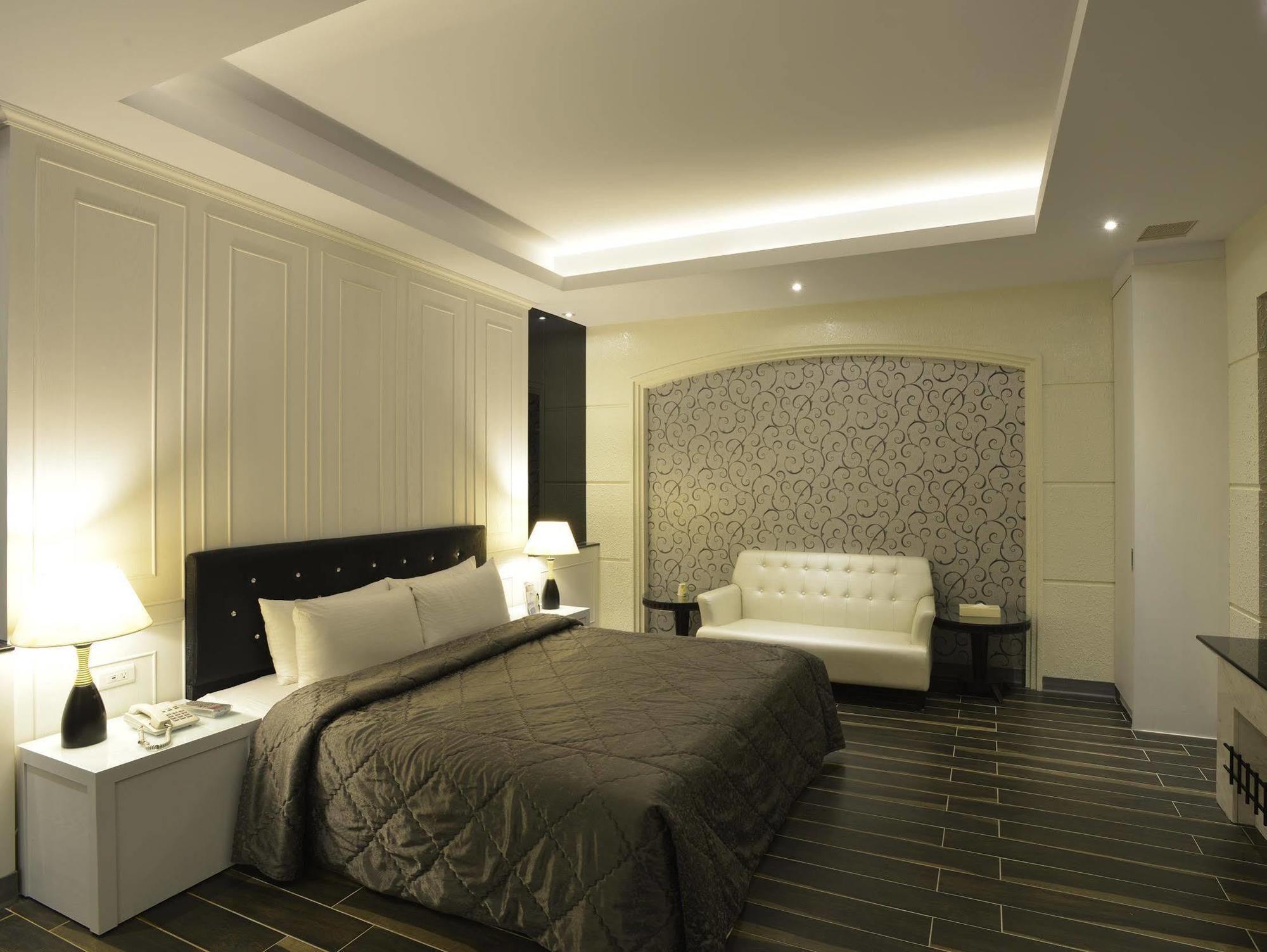 Duo Romance Hotel Hualien stad Exteriör bild